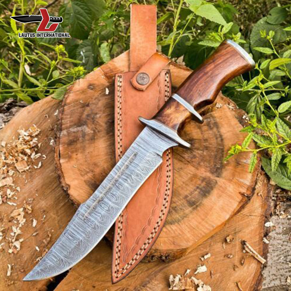 Damascus Steel Bowie Knife