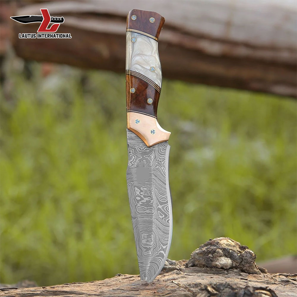 Damascus Steel Fixed Blade Hunting Knife
