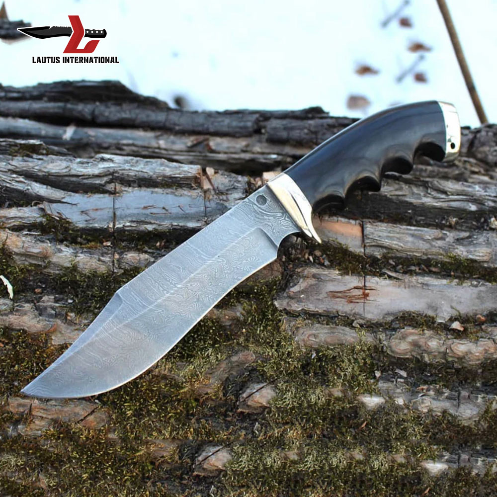 Damascus Steel Bowie Knife