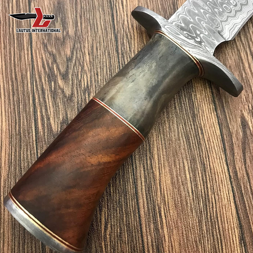 Damascus Steel Bowie Knife